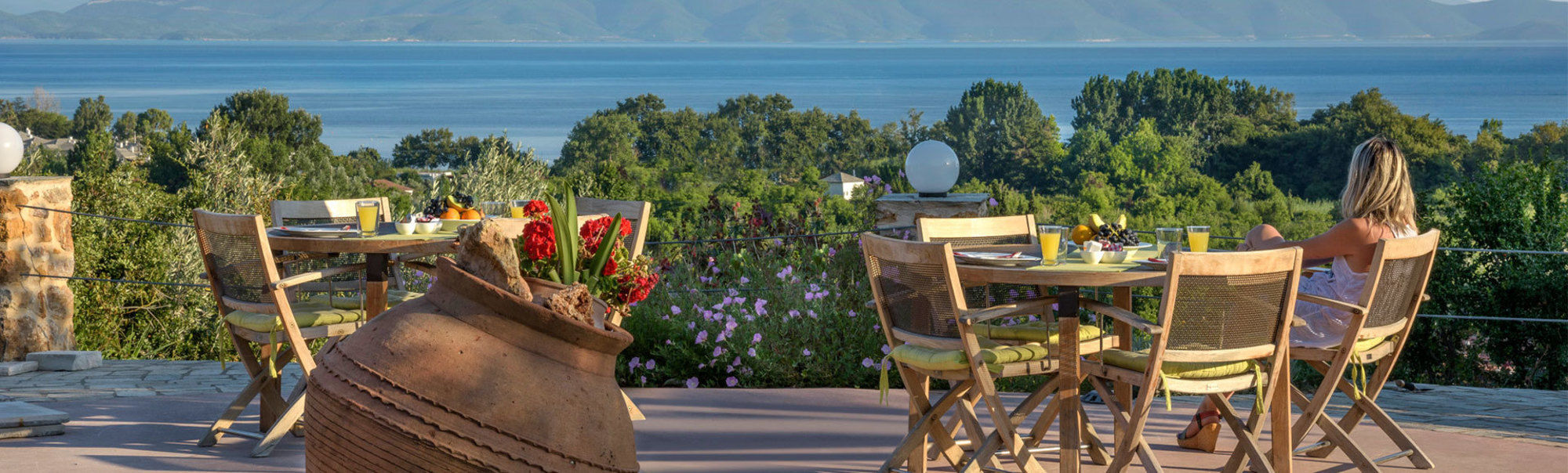 Iakovakis Suites & Spa Koropi Exterior photo